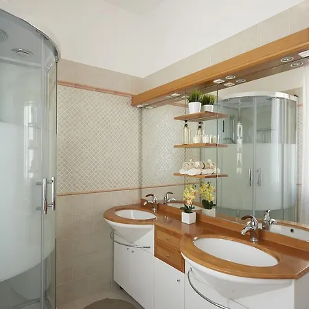 Pensión Antistress 3*